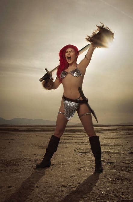 Cover Art für INVINCIBLE RED SONJA